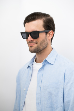 SALE Солнцезащитные очки INVU IB22450A с чехлом 20201