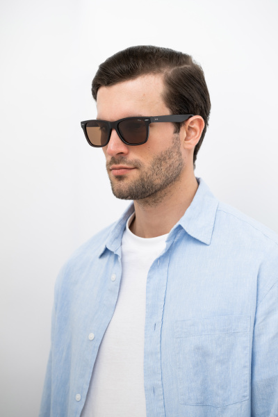 Солнцезащитные очки INVU IB22450B