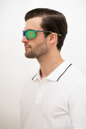 Солнцезащитные очки INVU A2306B