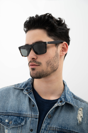 Солнцезащитные очки INVU IB22532B