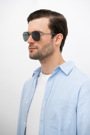 SALE Солнцезащитные очки INVU B1306D с чехлом 20201