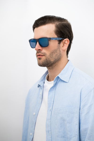 Солнцезащитные очки INVU IB22457B