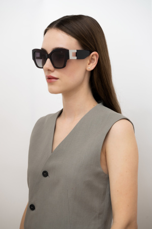 SALE Солнцезащитные очки INVU IB22408D