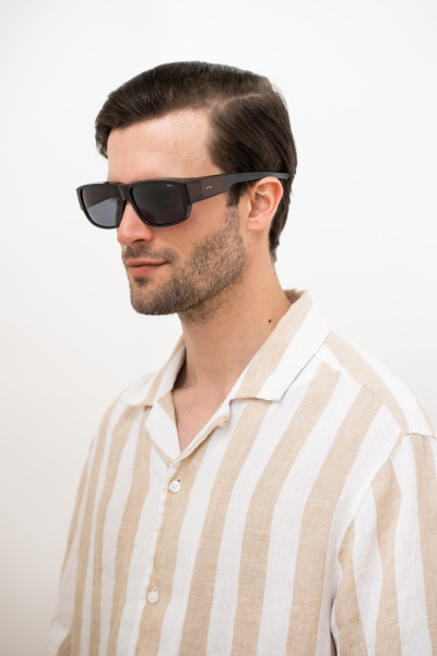 Солнцезащитные очки INVU E2301B