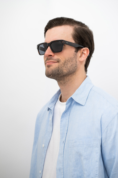 Солнцезащитные очки INVU IB22410B