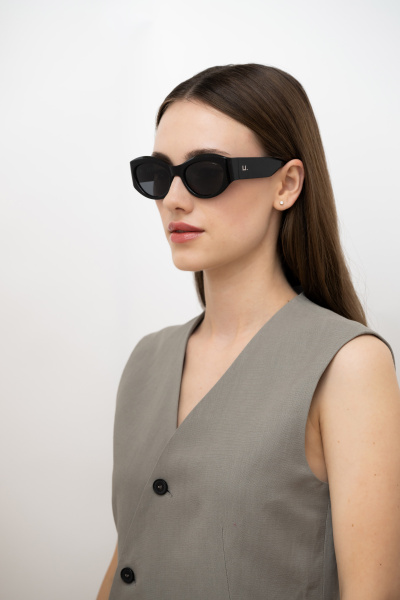 Солнцезащитные очки INVU IB22435A