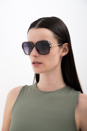 Солнцезащитные очки INVU IB22542B