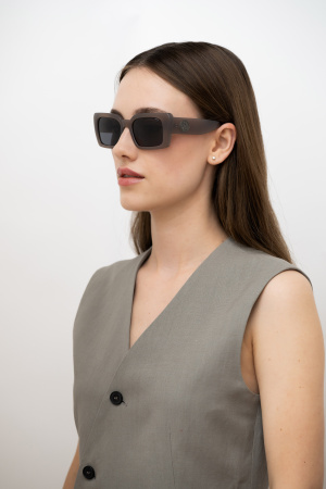 Солнцезащитные очки INVU IB22443B