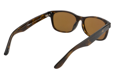 Солнцезащитные очки INVU P2301B с чехлом 20057