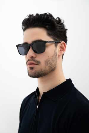 Солнцезащитные очки INVU IB22467A с чехлом 20201