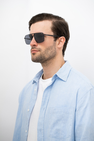 SALE Солнцезащитные очки INVU IB12406C с чехлом 20201