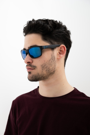 Солнцезащитные очки INVU IA22505C