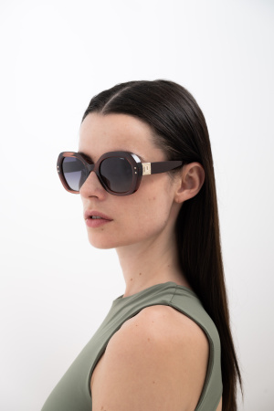 Солнцезащитные очки INVU IB22523C