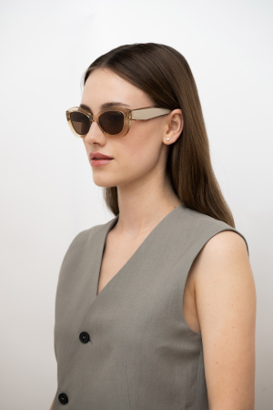 Солнцезащитные очки INVU IB22447B